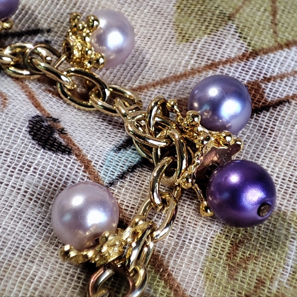 Worthington Faux Pearl Purple White Gold Tone Link Chain Toggle Bracelet NWT - Picture 6 of 6